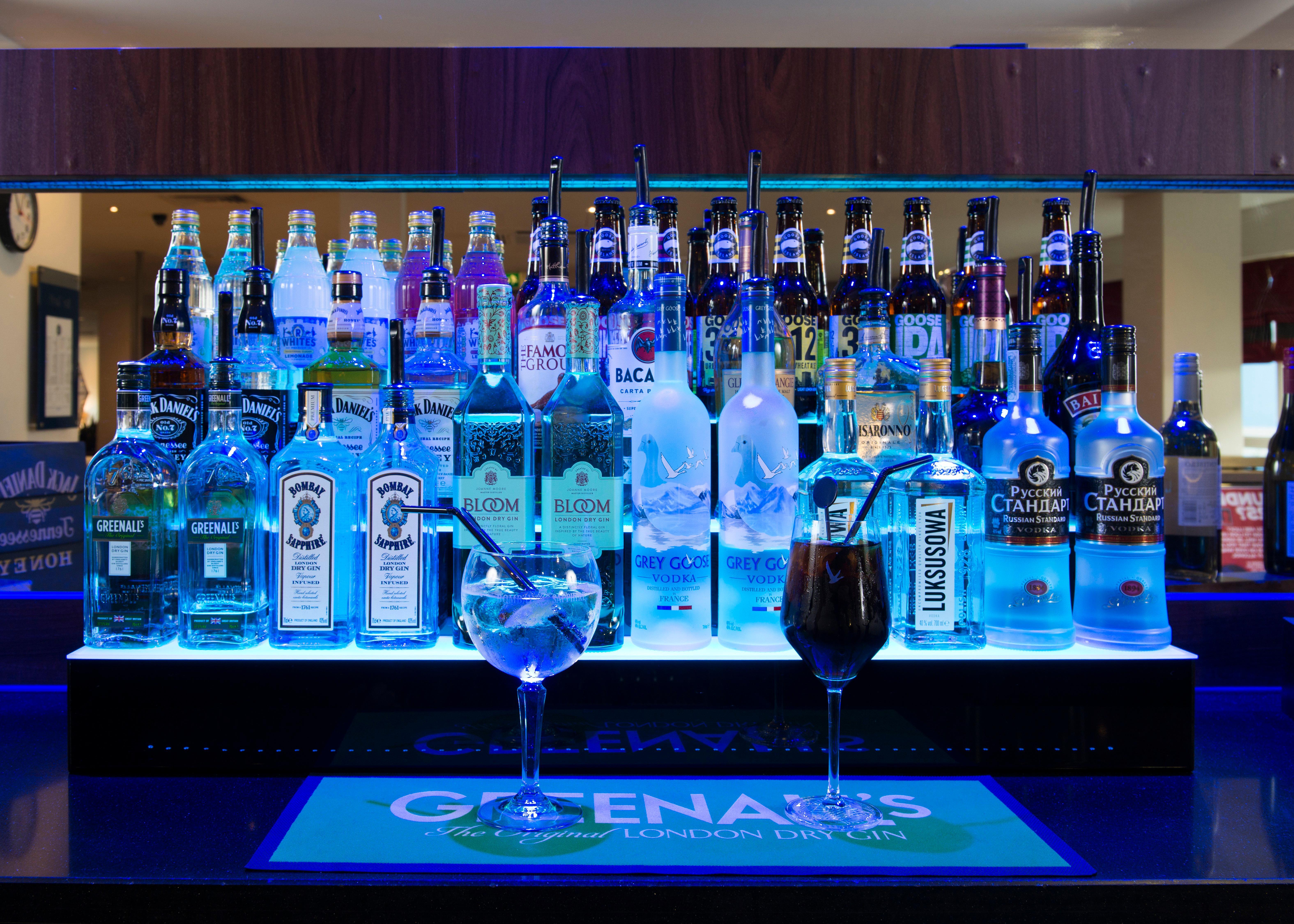 Holiday Inn Express Northampton - South By Ihg Εξωτερικό φωτογραφία